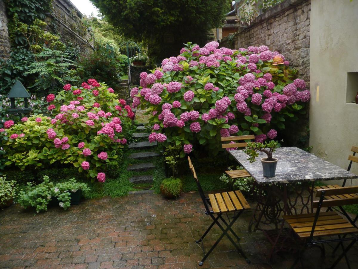 44 Rue Cap Bed & Breakfast Caen Eksteriør bilde